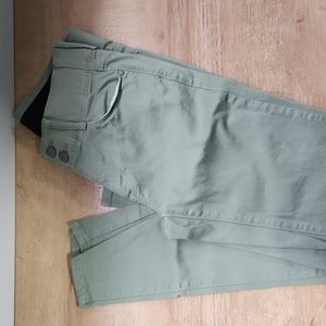 Apt. 9 Mint Moss green jeans